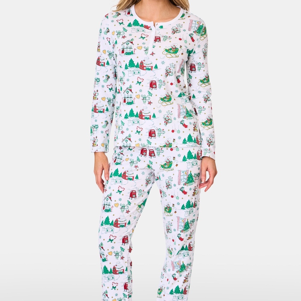 Roller Rabbit Snow Village Pajamas Size MGREEN / M